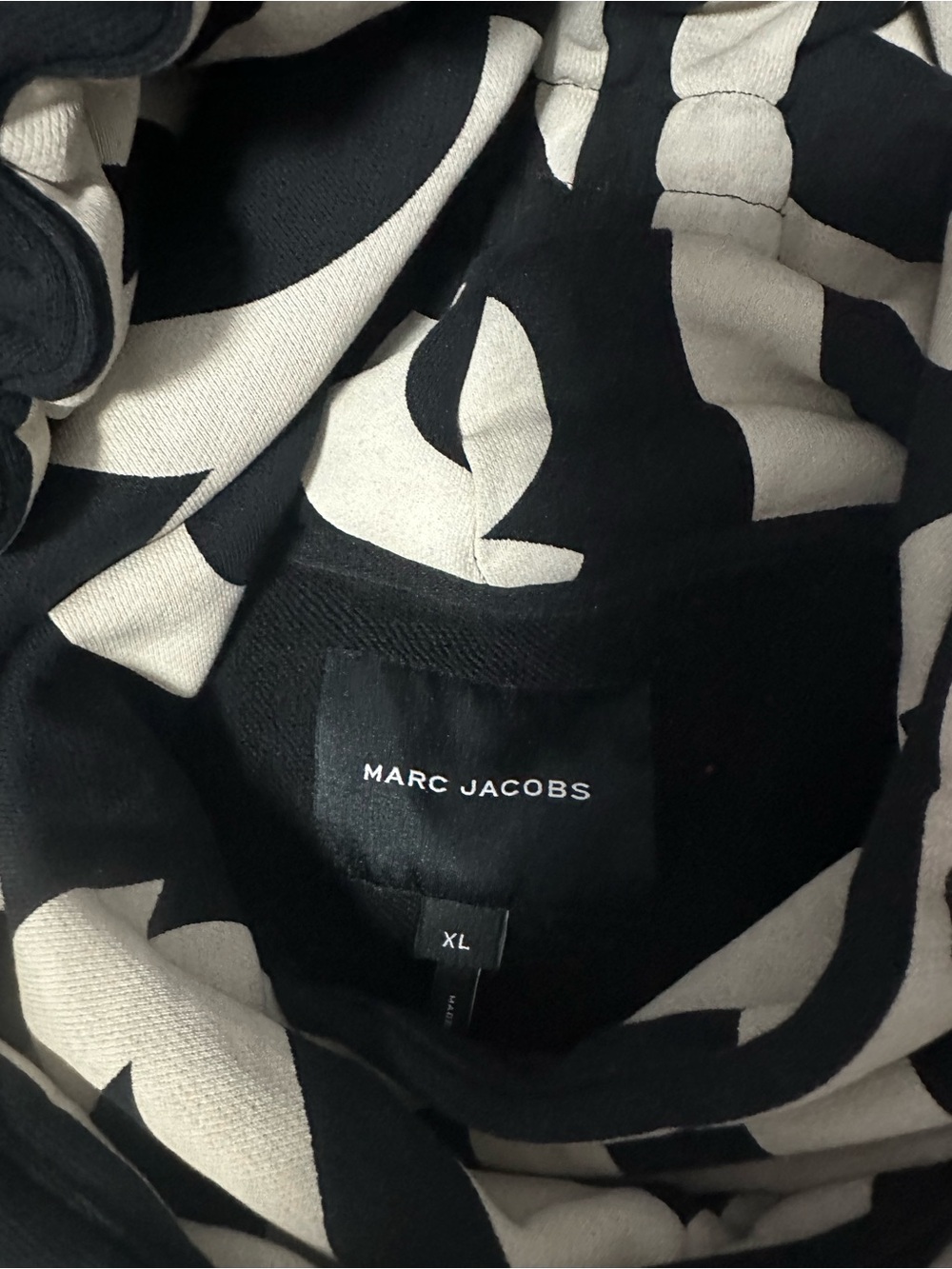 Marc Jacobs Black Wide-Leg Sweatpants with Cream Monogram - Picture 5 of 6